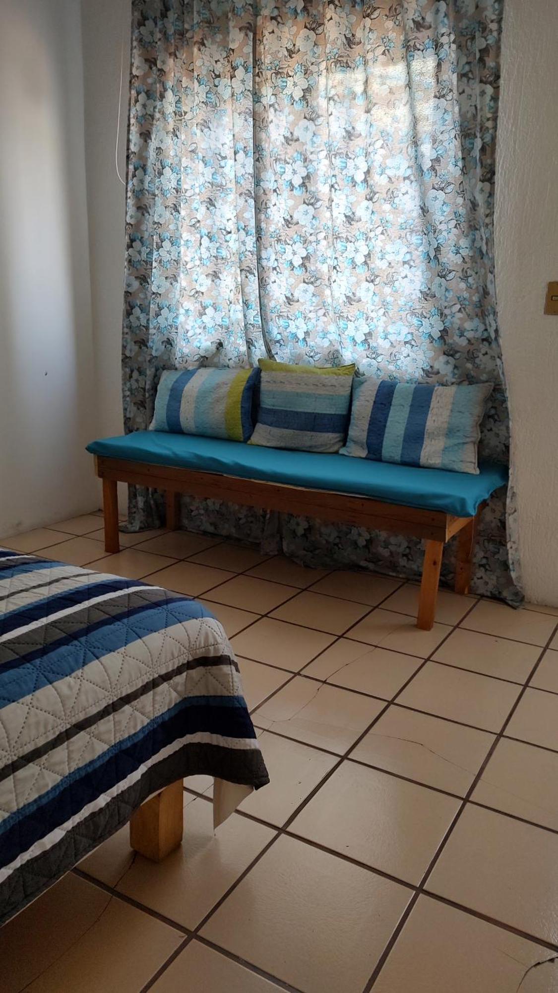 Habitacion Privada En Casa De Huespedes Гвадалахара Экстерьер фото